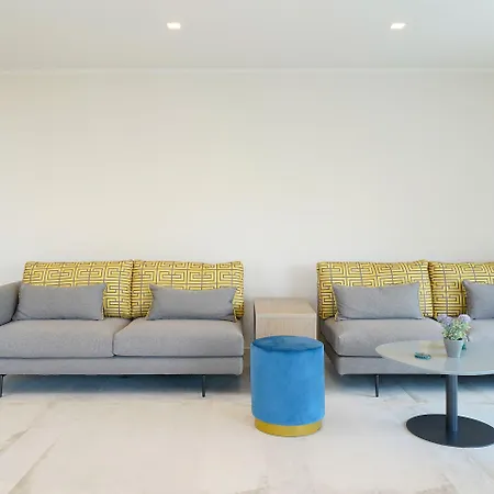 Iliomagic Luxury Apartahotel 4*