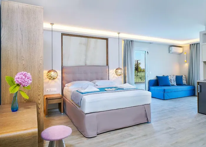 Apart Otel Iliomagic Luxury 4*