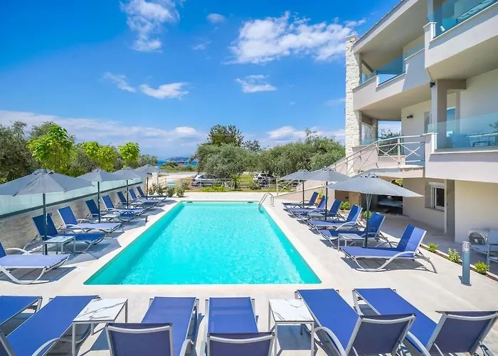 מלון דירות Iliomagic Luxury 3*