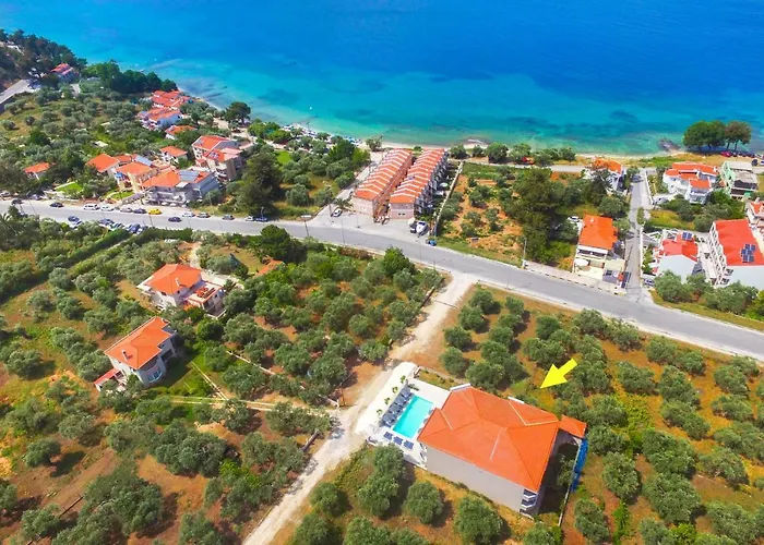 Iliomagic Luxury 3* לימנאס